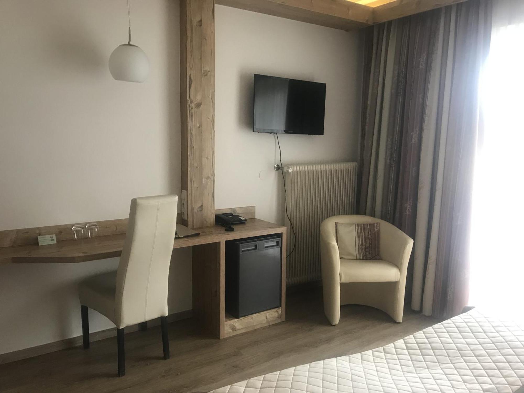 Hotel Roesch Klagenfurt am Woerthersee Exteriör bild